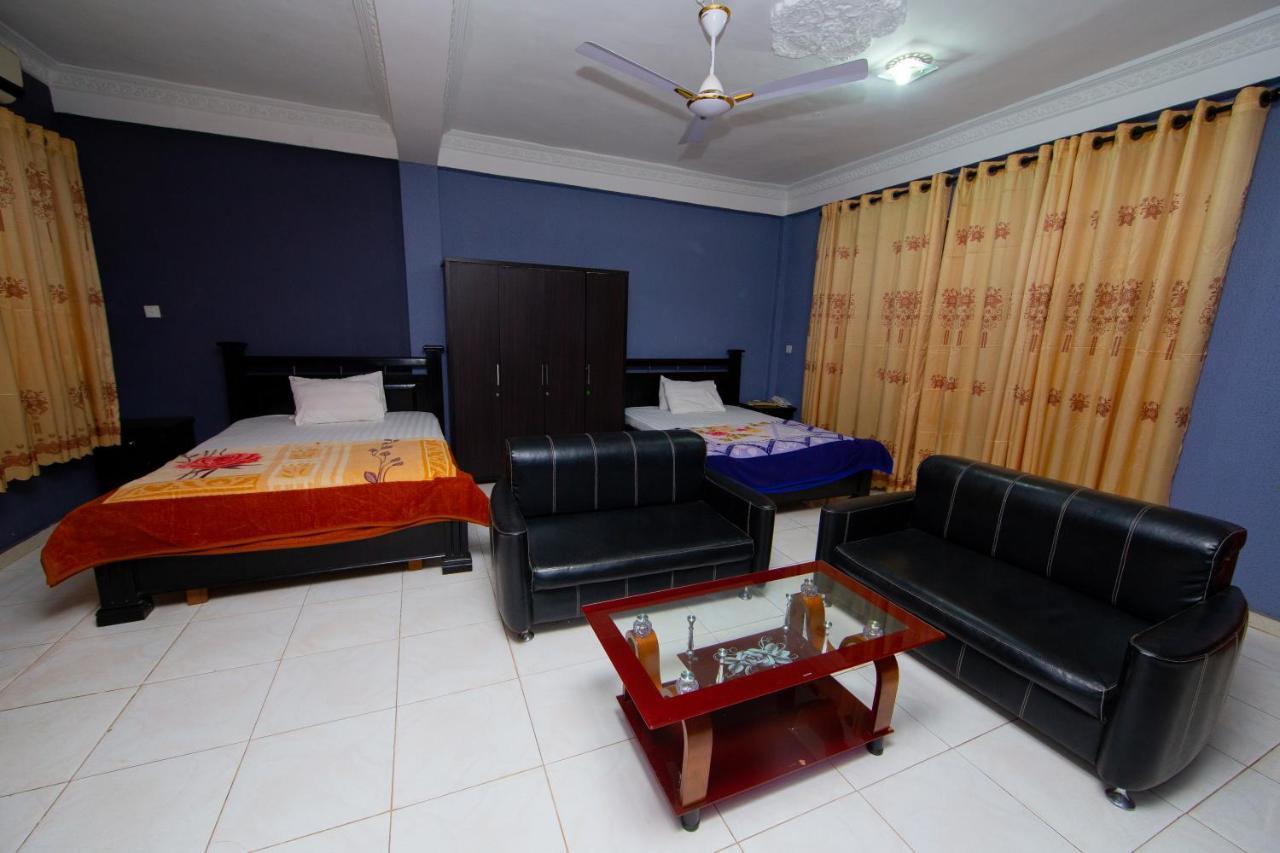 Pemicsa Hotel Accra Spintex Kültér fotó