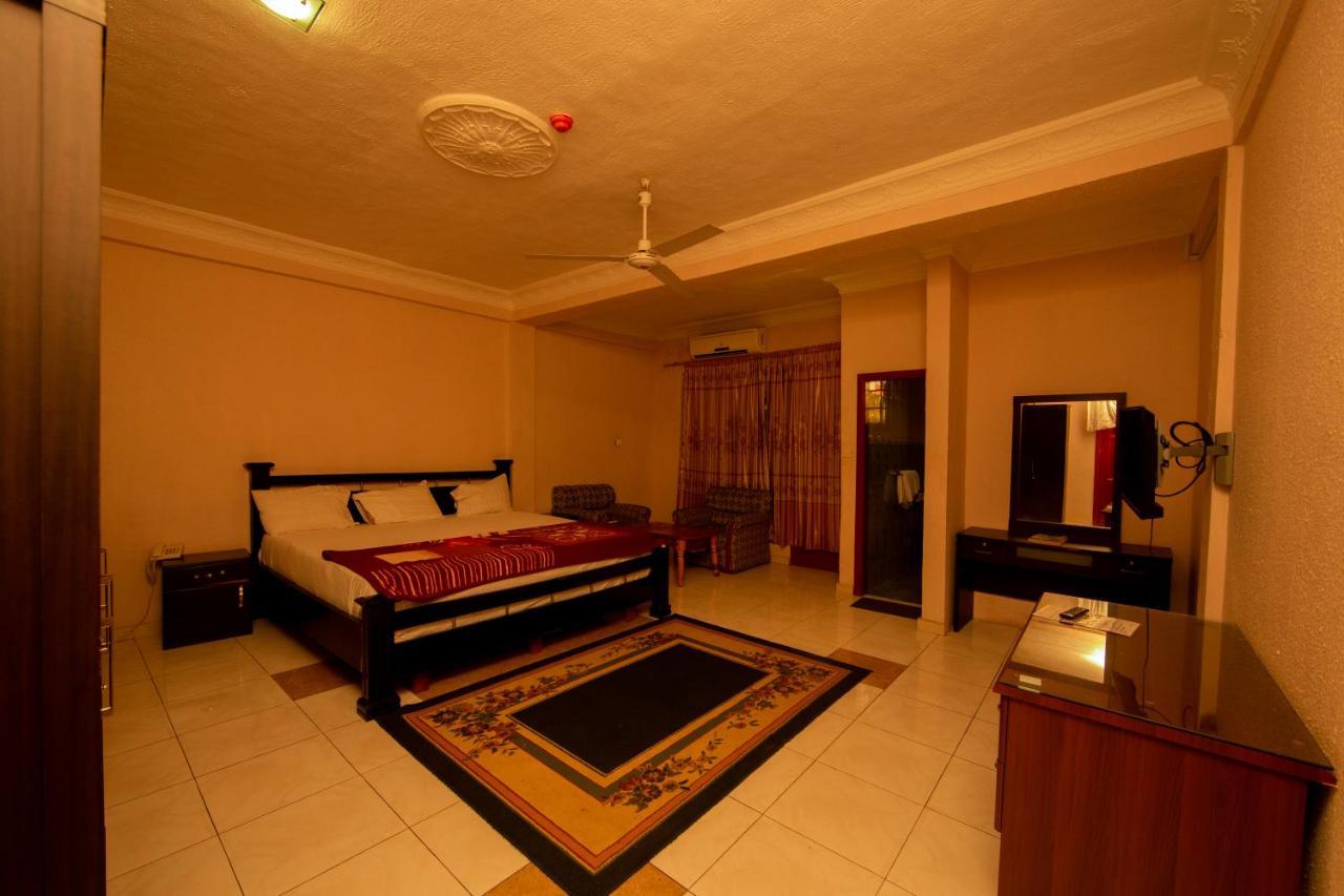 Pemicsa Hotel Accra Spintex Kültér fotó